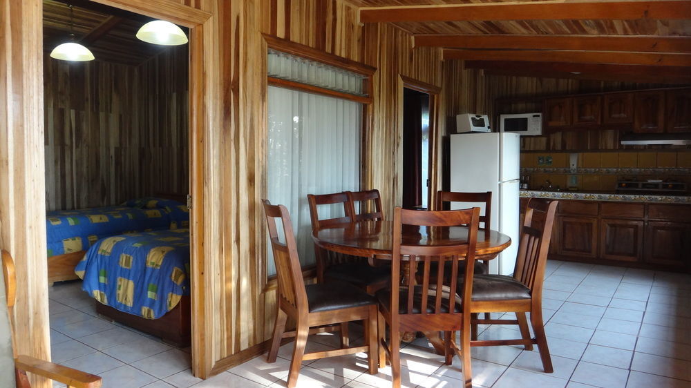 Los Pinos Cabins & Reserve Monteverde Exterior foto
